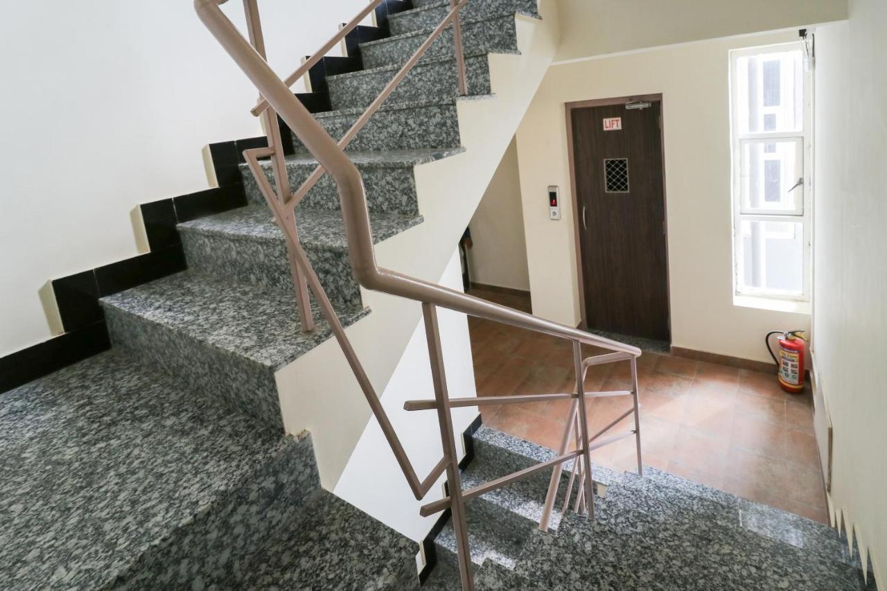 Oyo 63903 Hotel Shree Ram Villa Dwārka Zewnętrze zdjęcie